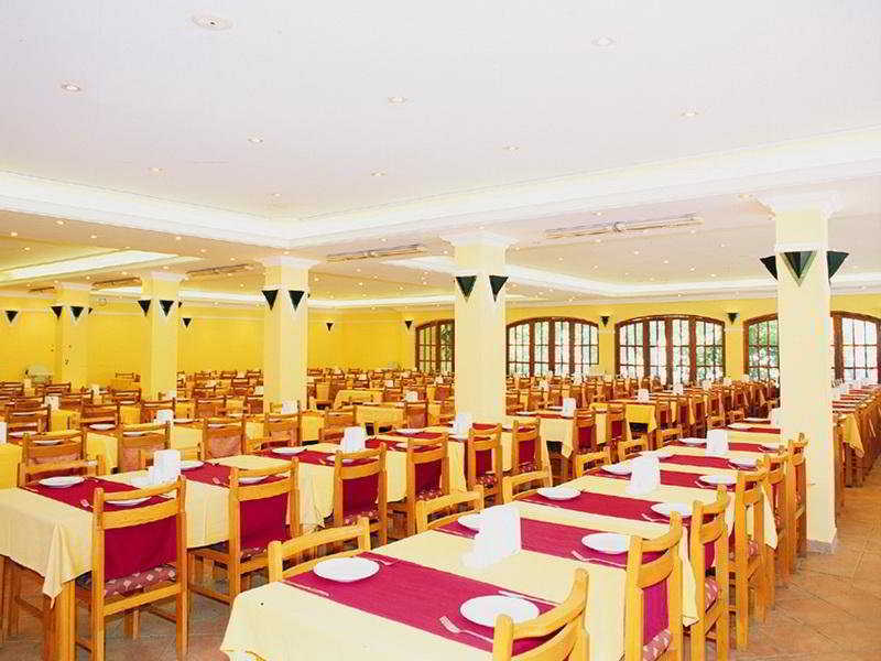 Pigale Family Club Hotel Kusadasi Exterior photo