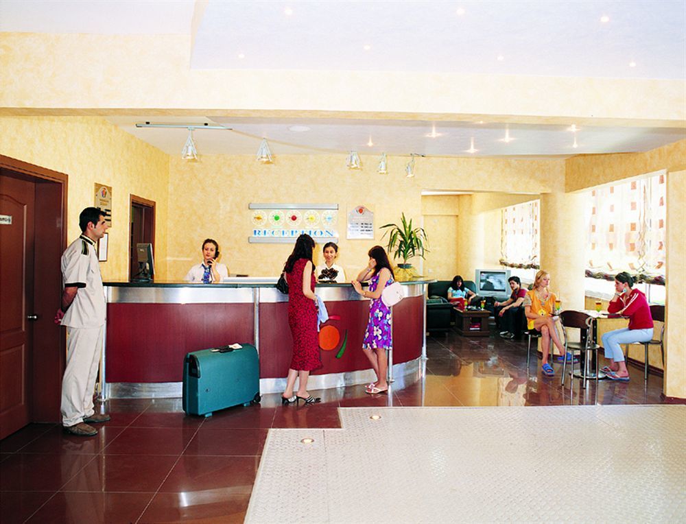 Pigale Family Club Hotel Kusadasi Exterior photo