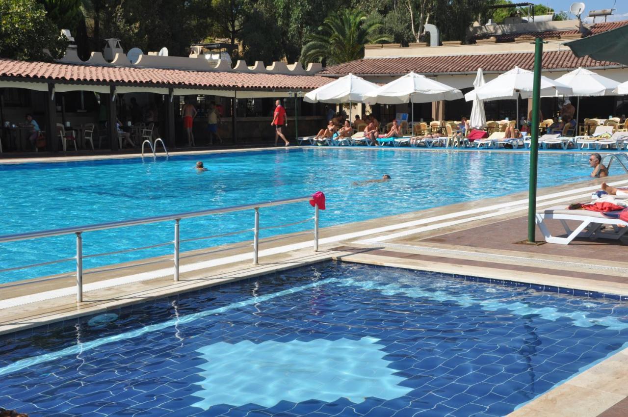 Pigale Family Club Hotel Kusadasi Exterior photo